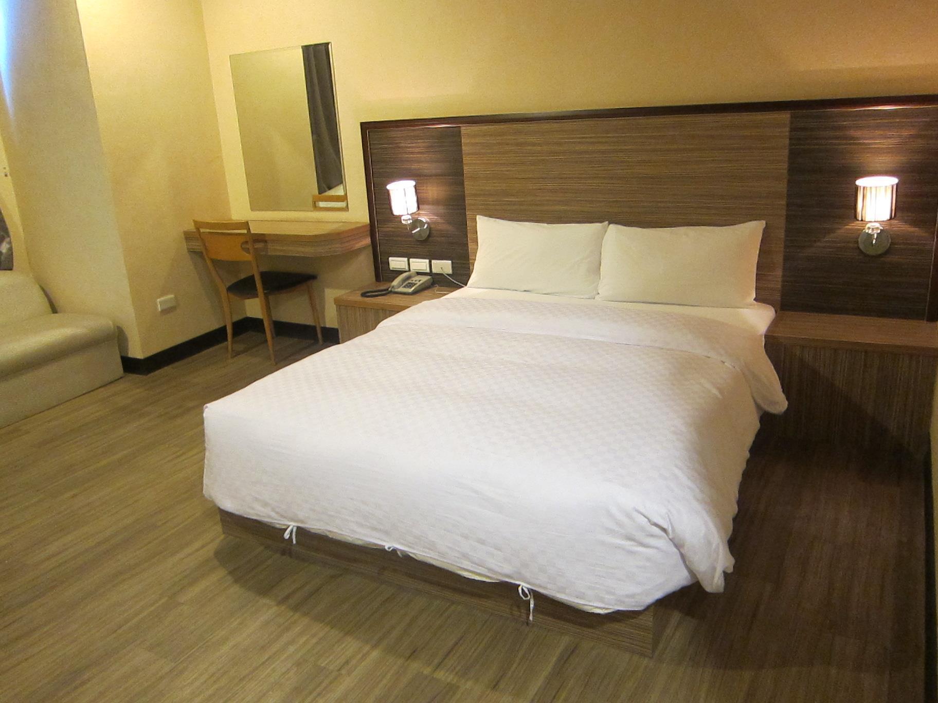 Da Chien Hotel Kaohsiung Exterior photo