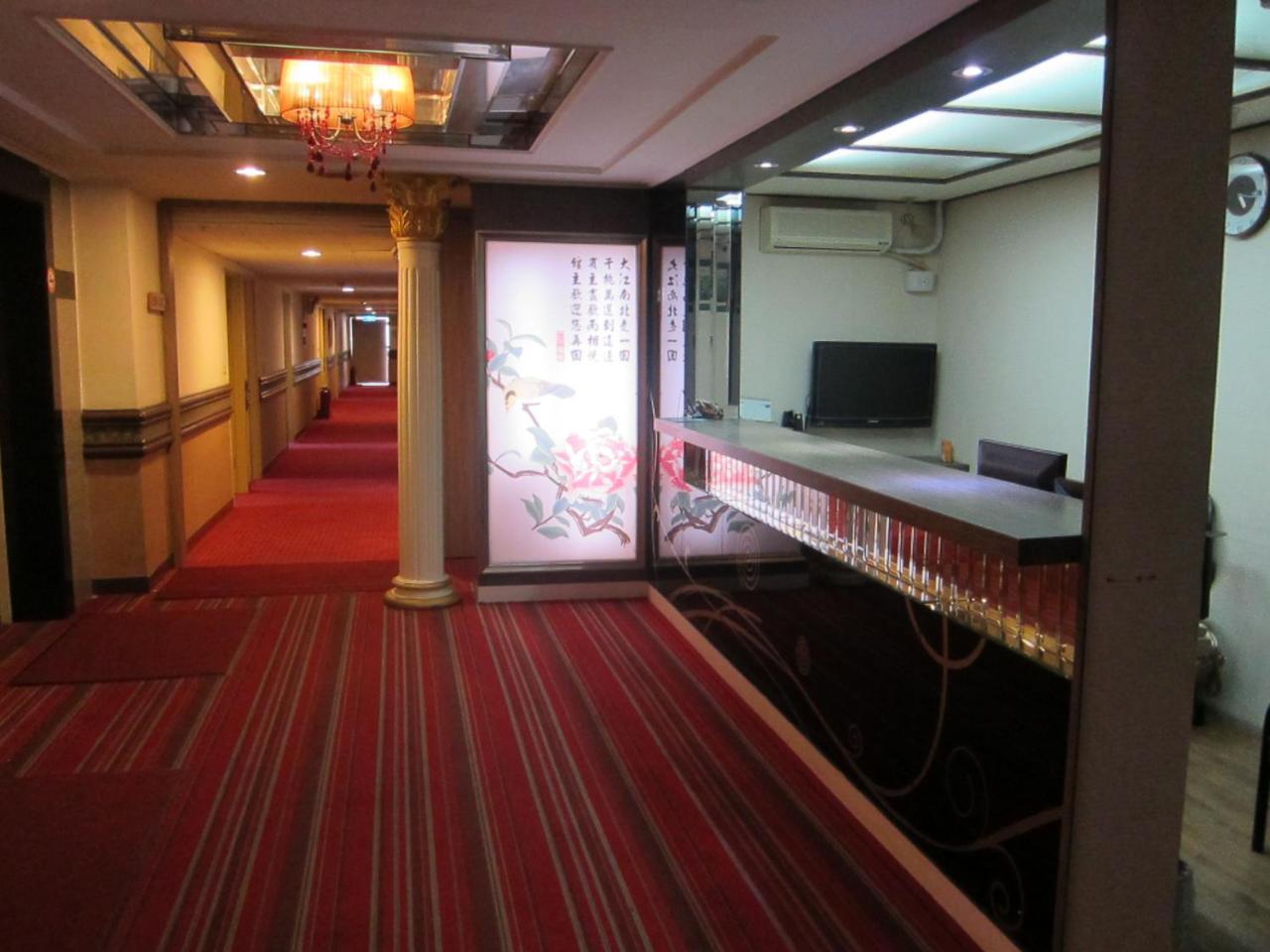 Da Chien Hotel Kaohsiung Exterior photo
