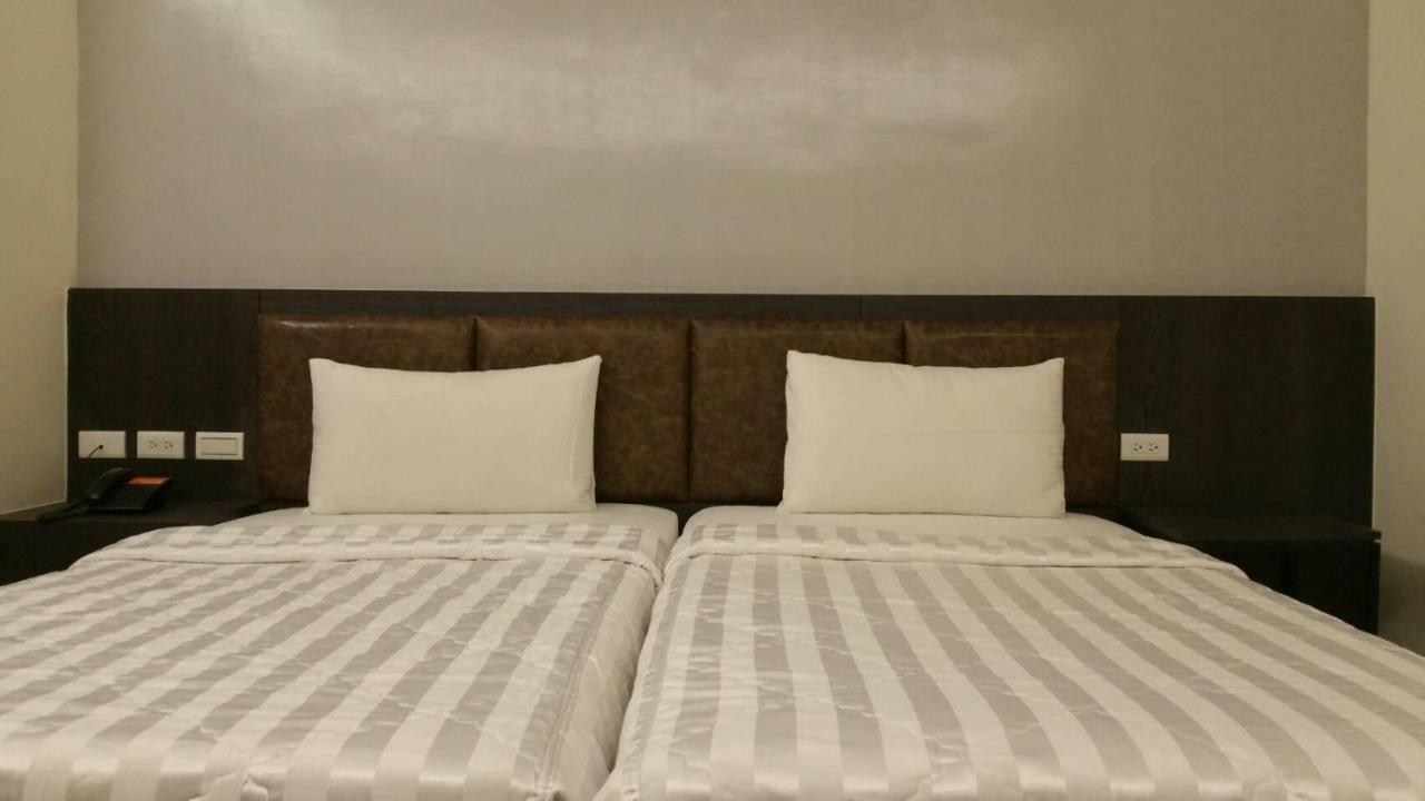 Da Chien Hotel Kaohsiung Exterior photo